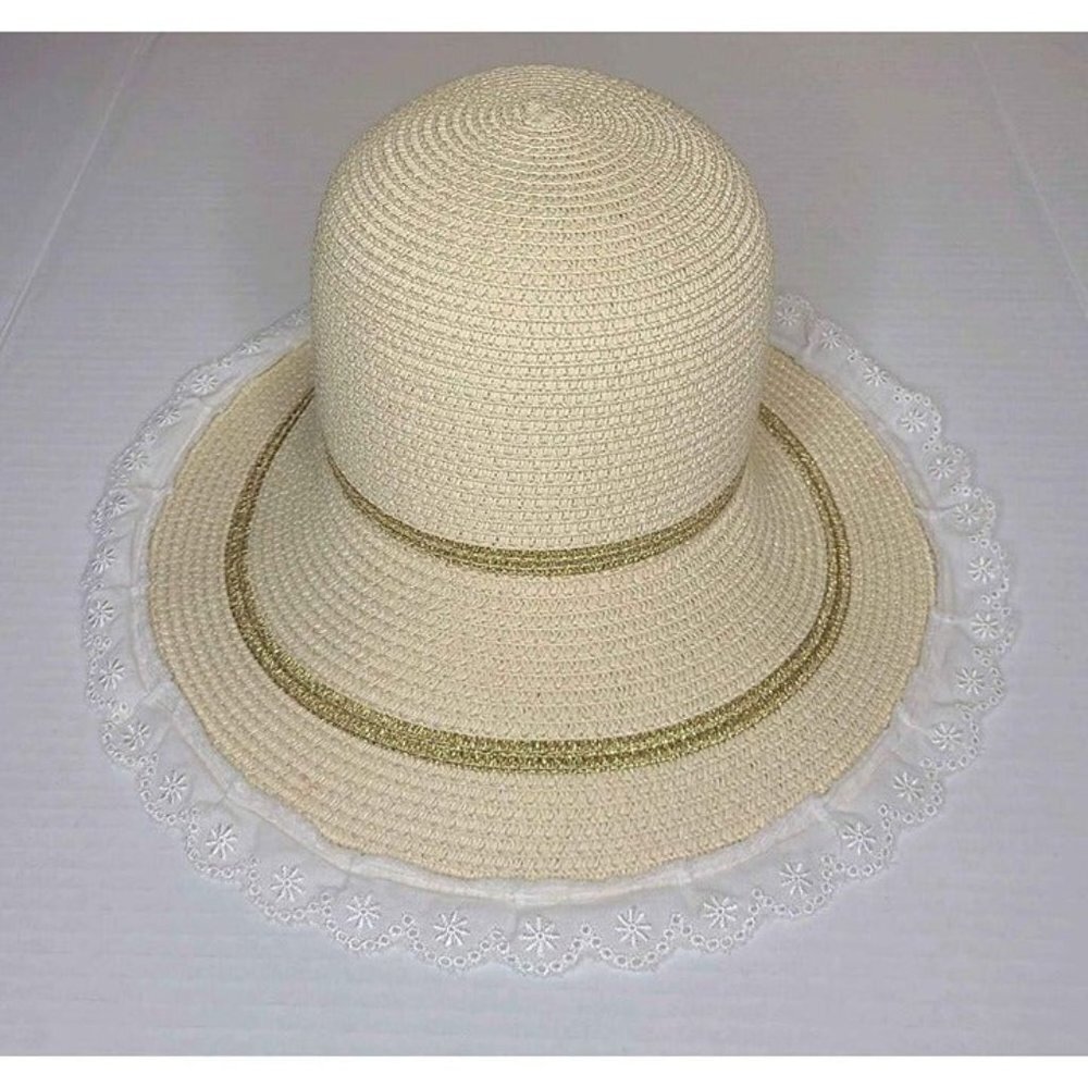 Candor New York City Tan Straw Lace Edged Gold Piping Bucket Style Womens Hat